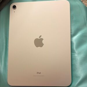 Apple Tablet - Sleek Silver Finish